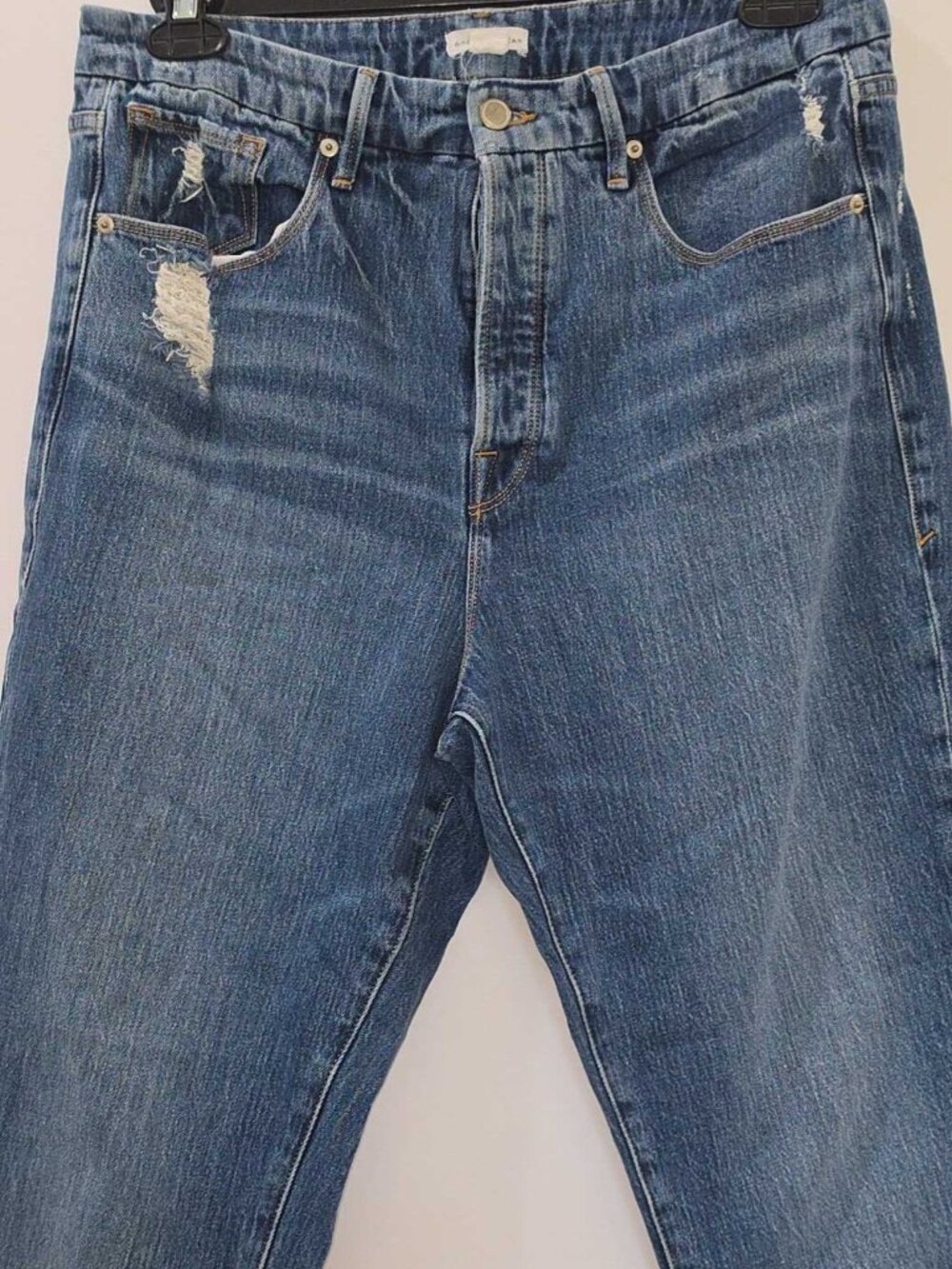 Good American Womens Jeans SZ 14/32, Distressed Hems and Ankles, Med. Wash